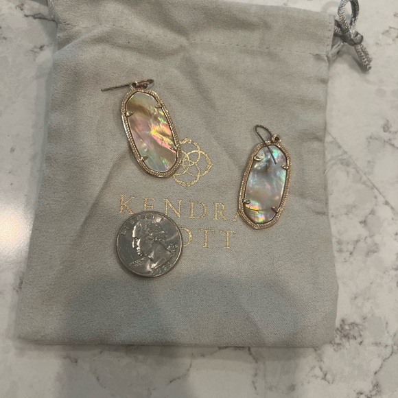 Kendra Scott Earrings - Picture 2 of 2